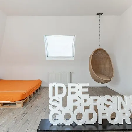 Beautiful Designer Loft Апартаменты Берлин